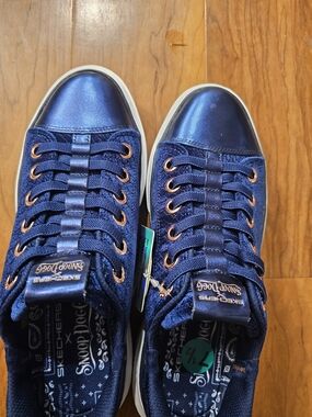 Skechers Navy Blue Slip-On Athletic Sneakers with Metallic Toe